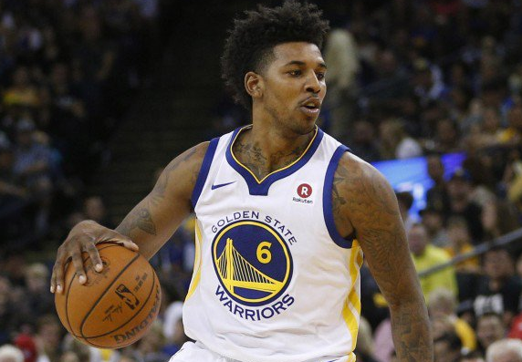 法老：谁保斯我弄亖Salah 😅Cartoon ...（Cartoon：谁来保护法老萨拉赫？😅）