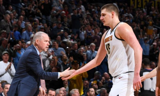 仙台主帅：秋田擅长空中对抗，希望借助球迷力量向对手施压（仙台主帅：秋田空中对抗强势，盼借主场球迷施压对手）