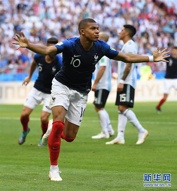 日B联赛薪资曝光，渡边雄太税后年薪500万美元（日本B联赛薪资揭晓：渡边雄太税后年薪达500万美元）