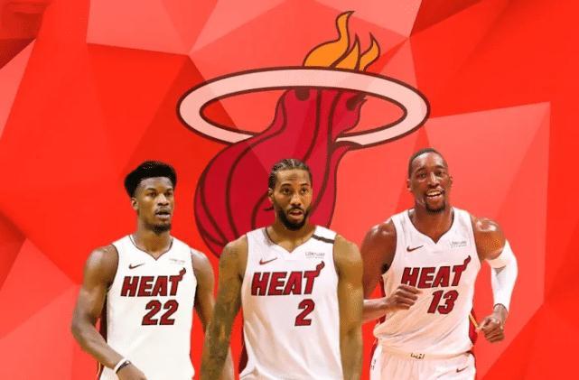 美记：巴特勒格林同时在场效率值为负，库里也要求尝试不同组合（美媒：巴特勒与格林同阵净效率为负，库里建议尝试不同阵容组合）