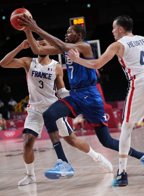 林皇重返英伦？博主：林加德可能加盟西汉姆联，签约6个月（曝林加德将与西汉姆联签约半年，林皇或重返英伦）