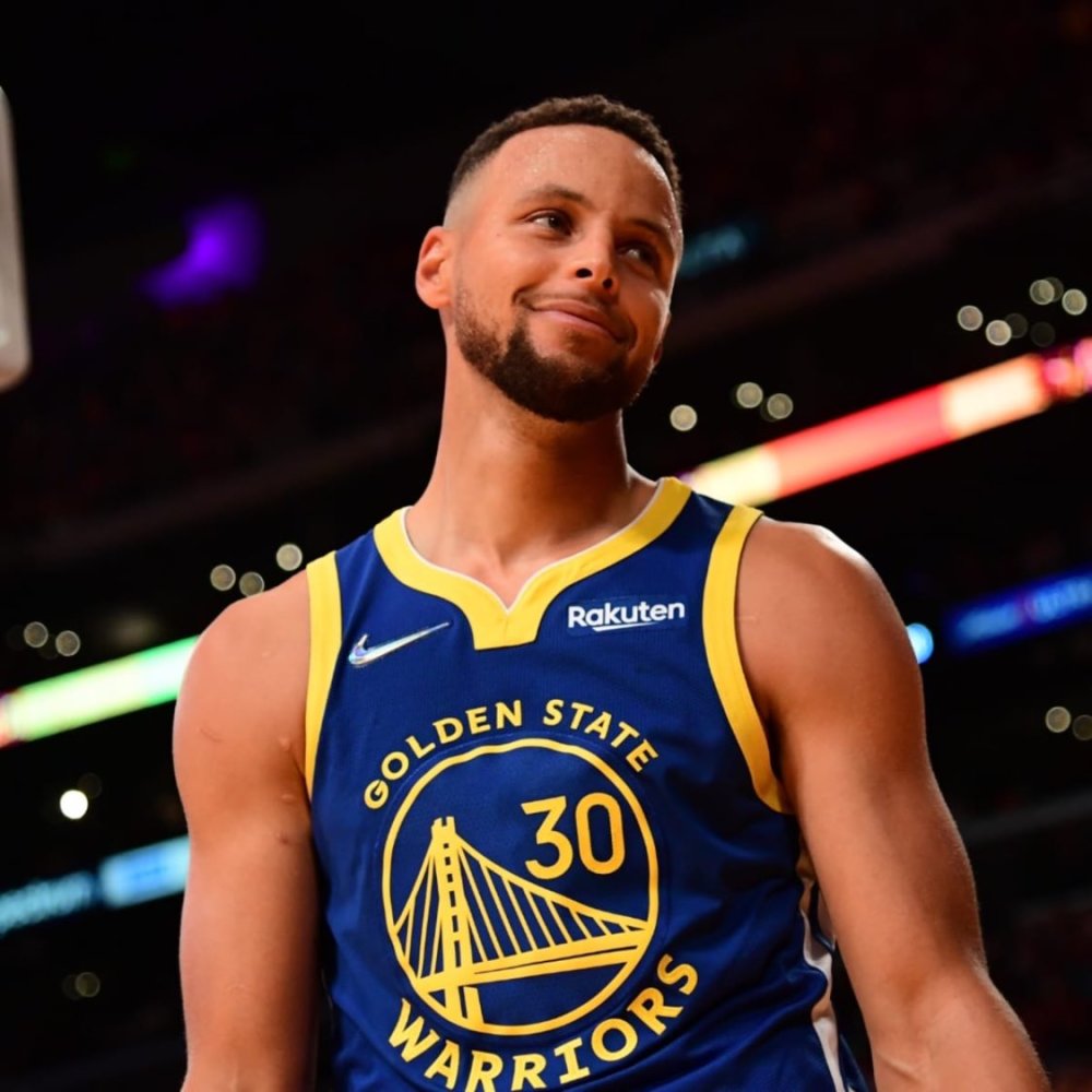 杜兰特关键投篮稳定输出（杜兰特关键时刻投篮稳定发挥）