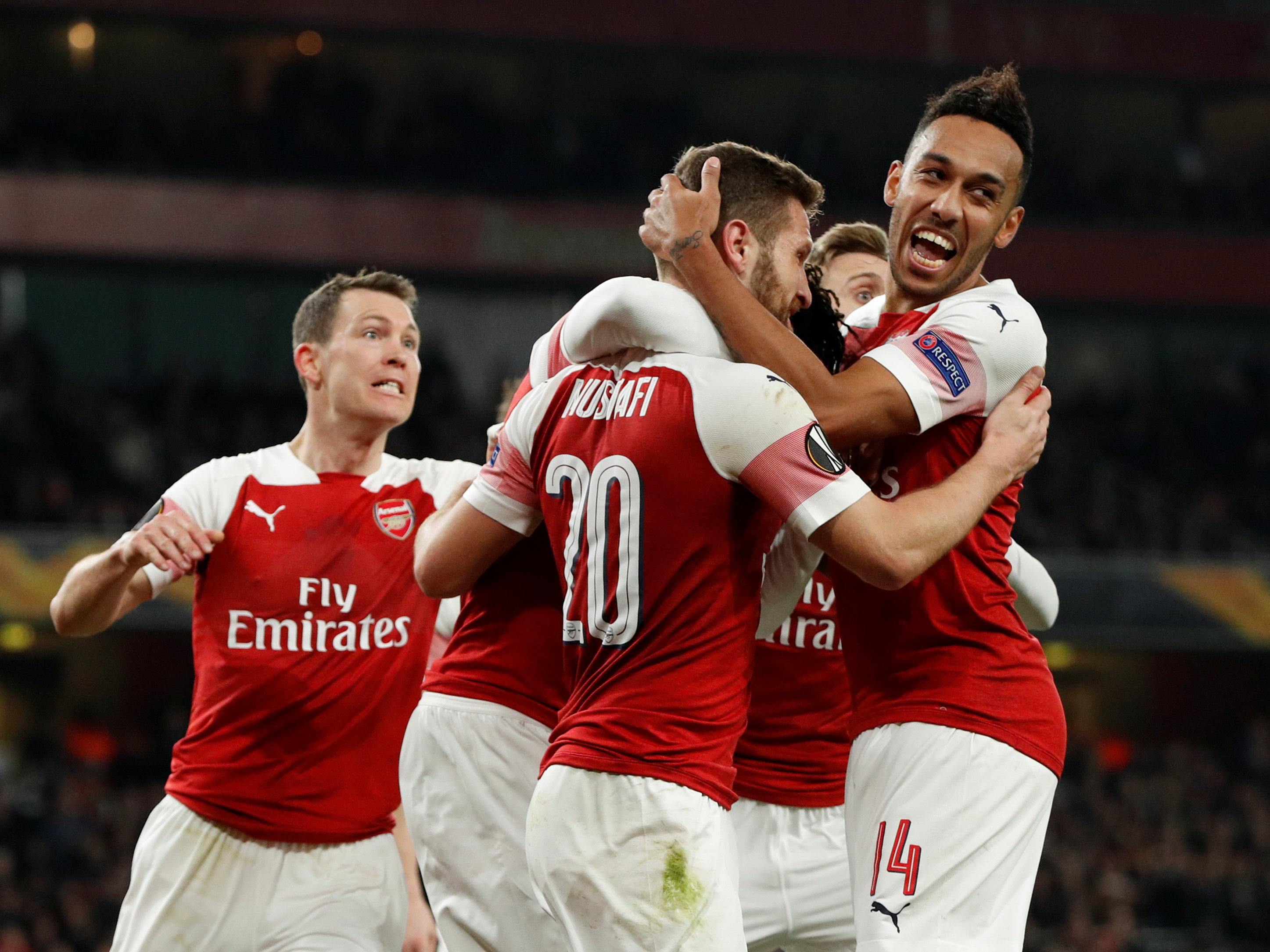 里程碑！约基奇生涯助攻数超越乔丹，升至历史第52位（约基奇生涯助攻超越乔丹，历史排名升至第52位）