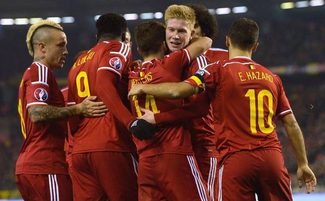 英超前瞻：利兹联刚逃离降级区冲击连胜，利物浦希望重返胜轨（英超前瞻：利兹联脱离降级区欲乘胜追击，利物浦力争重返胜轨）