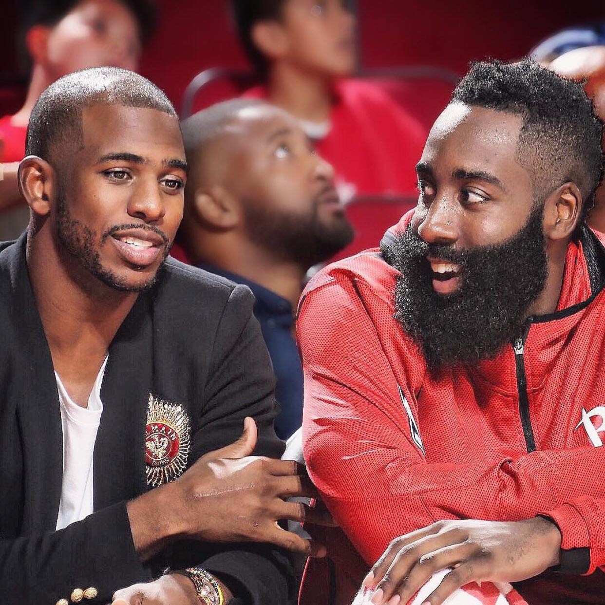 欧冠：巴黎大胜曼联 内马尔建功（欧冠-巴黎横扫曼联 内马尔破门）