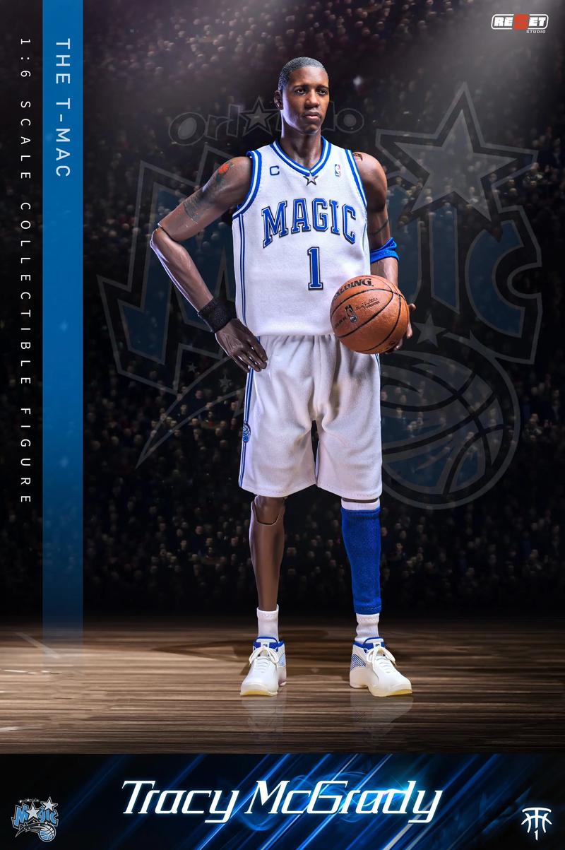 足球曝巴黎双星关系紧张，更衣室氛围引担忧（巴黎两巨星被指不和，更衣室氛围引发担忧）