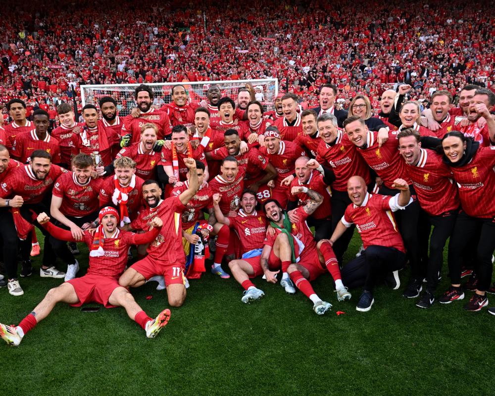 队报：登贝莱预计11月底复出，巴黎正在权衡他能否出战热刺（队报：登贝莱或将于11月下旬复出，巴黎考虑是否让其对阵热刺）