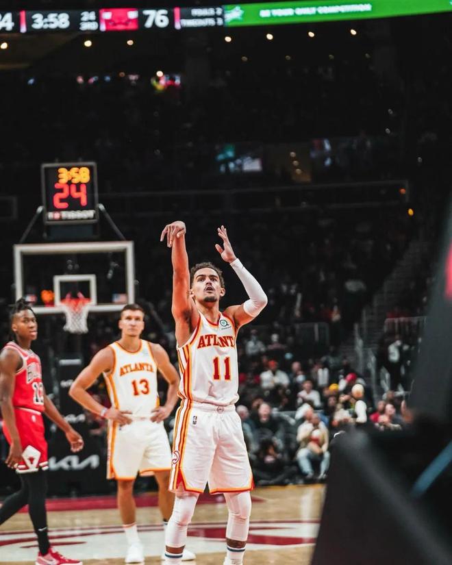 TA：曼联知道谈谢什科需要时间；莱比锡和多特都在关注霍伊伦（TA：曼联明白谢什科交易难速成；霍伊伦获莱比锡、多特关注）