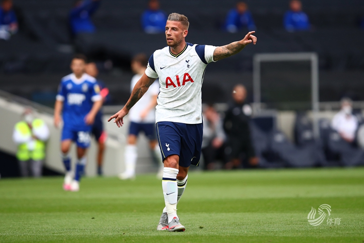 海牛祝贺重庆铜梁龙冲超：愿贵部在2026赛季中超中争创佳绩（海牛恭贺重庆铜梁龙成功冲超，预祝2026赛季中超再创佳绩）