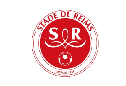 尤文2-0帕福斯，戴维破门+失良机，麦肯尼建功，伊尔迪兹助攻（尤文2-0胜帕福斯，戴维建功仍错失良机，麦肯尼破门，伊尔迪兹送助攻）