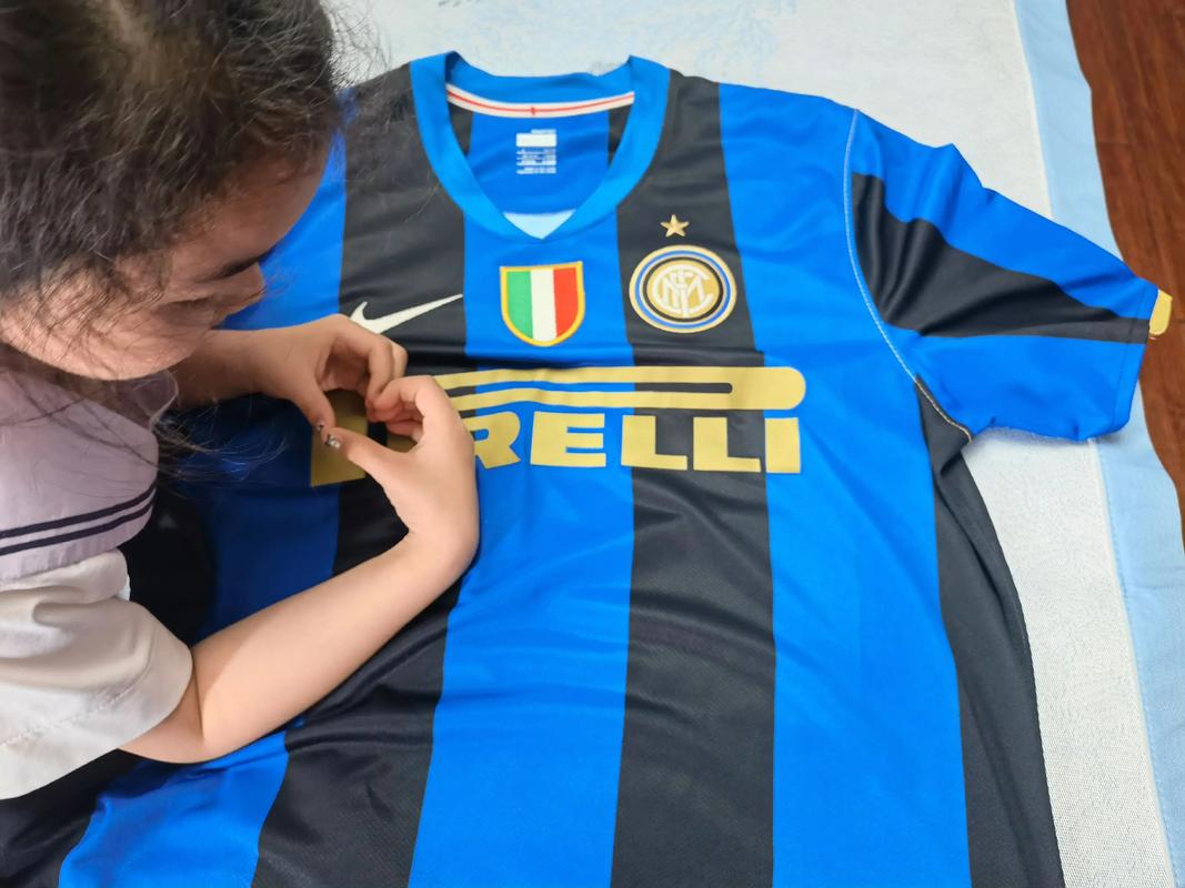 西媒：专业报告显示皇马5年因伤病损失1.68亿，远超巴萨（西媒称专业报告显示：皇马近五年因伤病损失达1.68亿，远超巴萨）